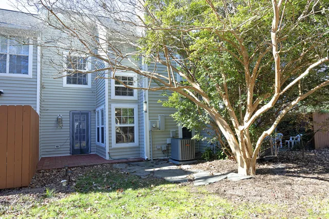 $280,000 | 103 Sir Richard Lane, Chapel Hill, NC 27517