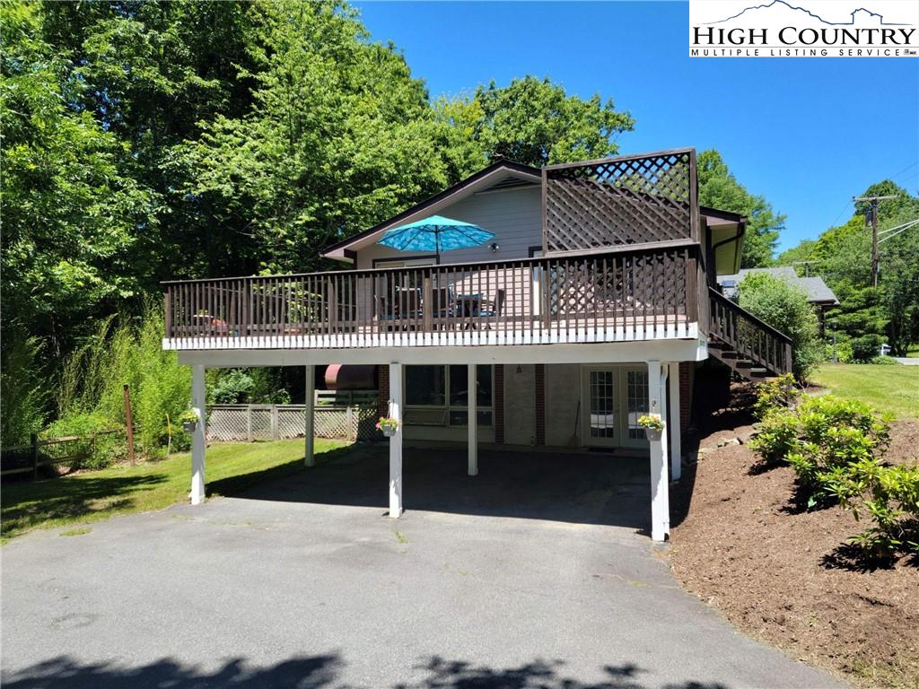 686 Stadium Drive Boone, NC 28607 - Photo 5 of 37 Gallery Image 5