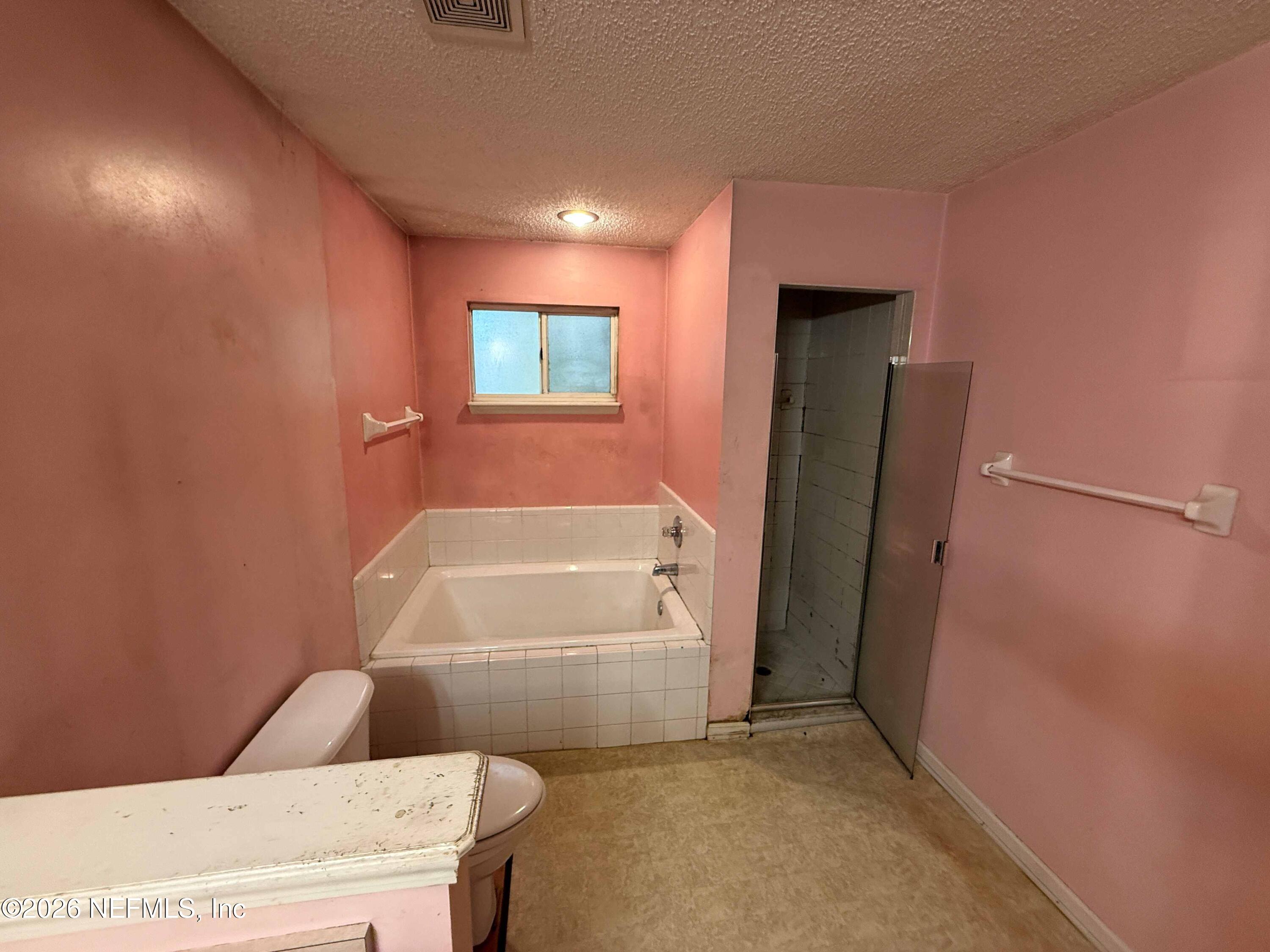 8319 Springtree Road Jacksonville, FL 32210 - Photo 11 of 22 bath master 2