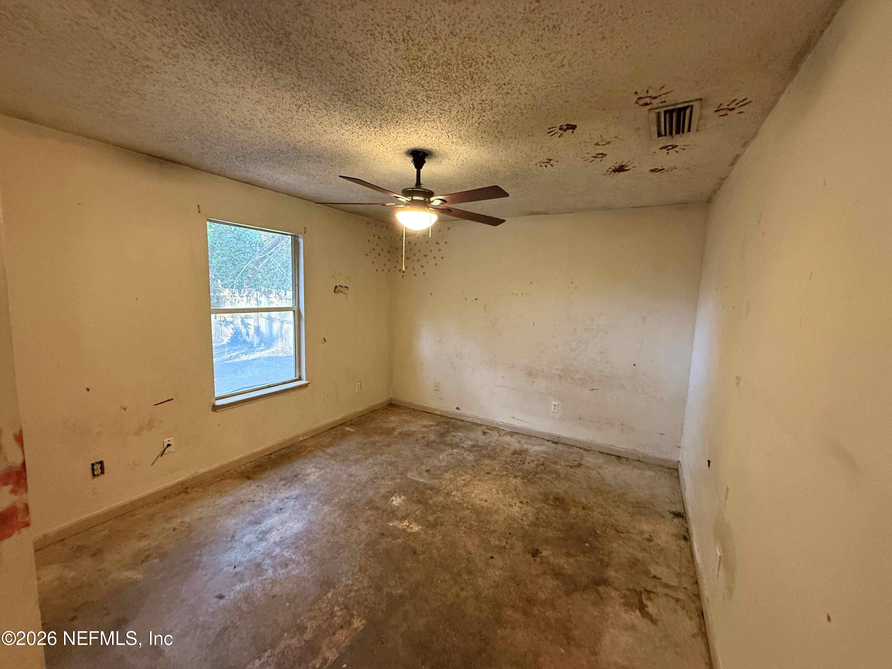 8319 Springtree Road Jacksonville, FL 32210 - Photo 15 of 22 b3