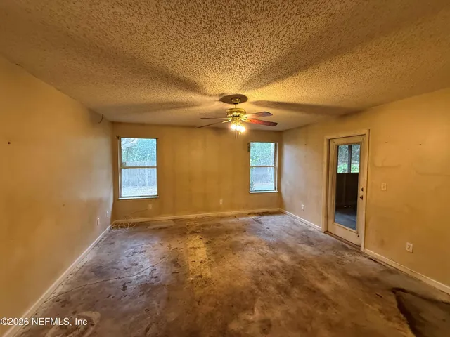 $184,900 | 8319 Springtree Road, Jacksonville, FL 32210