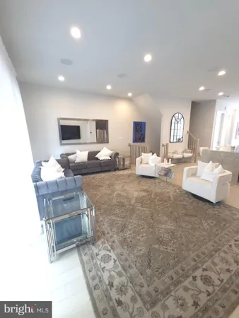 $4,700 | 43433 Wilcox Terrace, Ashburn, VA 20148