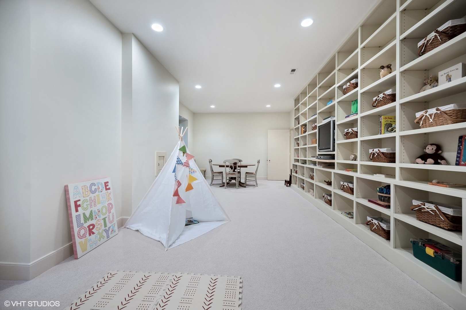 25 Indian Hill Road Winnetka, IL 60093 - Photo 75 of 84