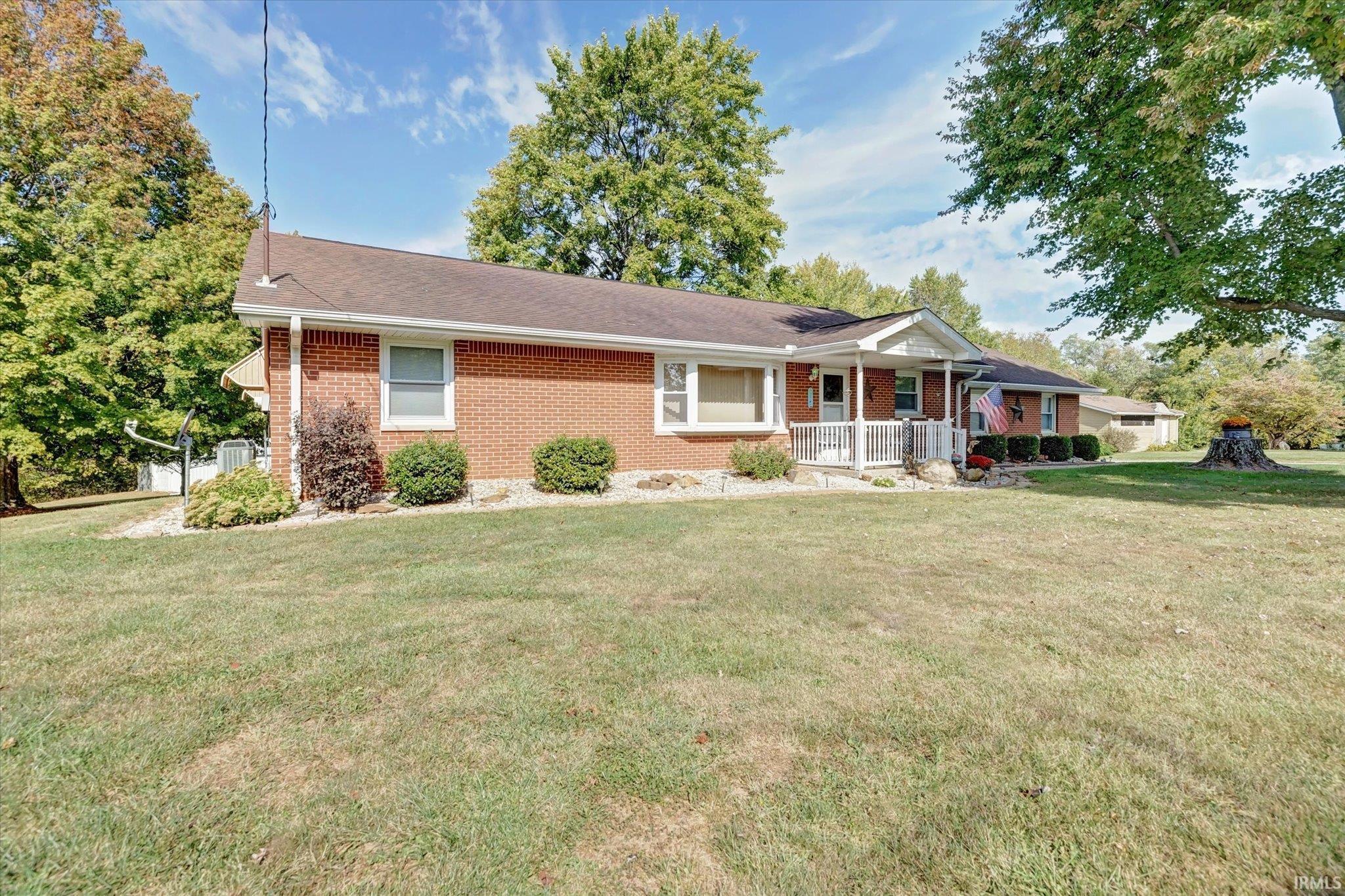 1697 North St Road Bloomfield, IN 47424 - Photo 22 of 32