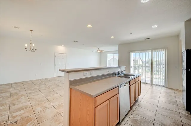 $1,175 | 4437 Dover Straight Street, Unit 208, Las Vegas, NV 89115