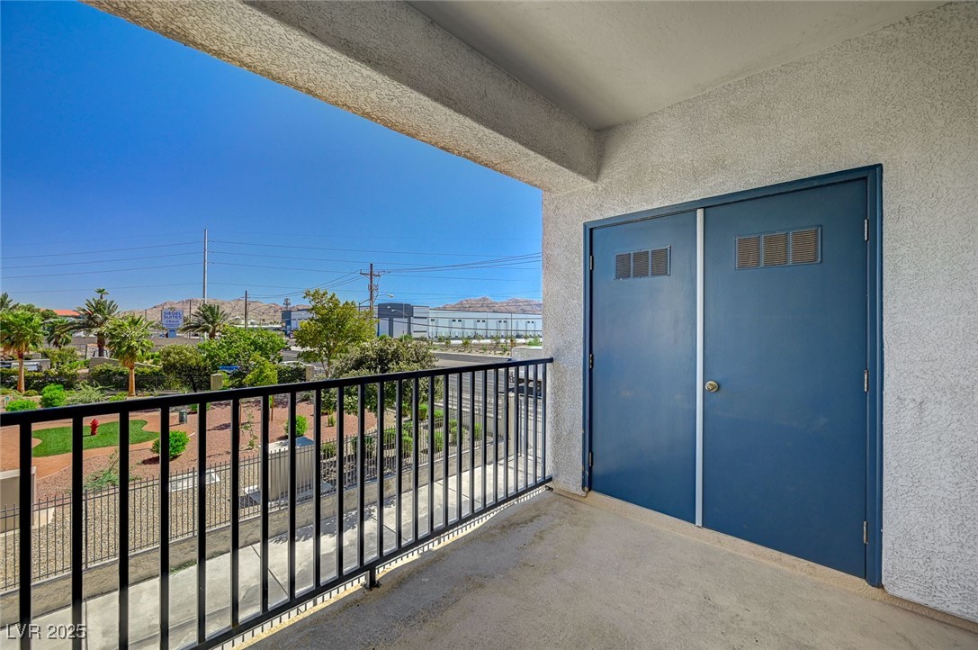 4437 Dover Straight Street, Unit 208 Las Vegas, NV 89115 - Photo 29 of 33 View of balcony