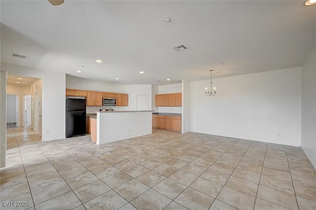 $1,175 | 4437 Dover Straight Street, Unit 208, Las Vegas, NV 89115