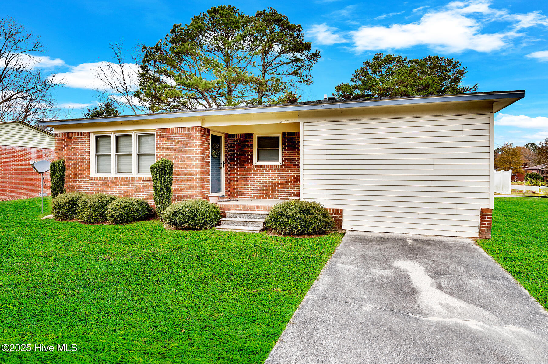 116 Anne Street Plymouth, NC 27962 - Photo 2 of 43 116 Anne Street-2
