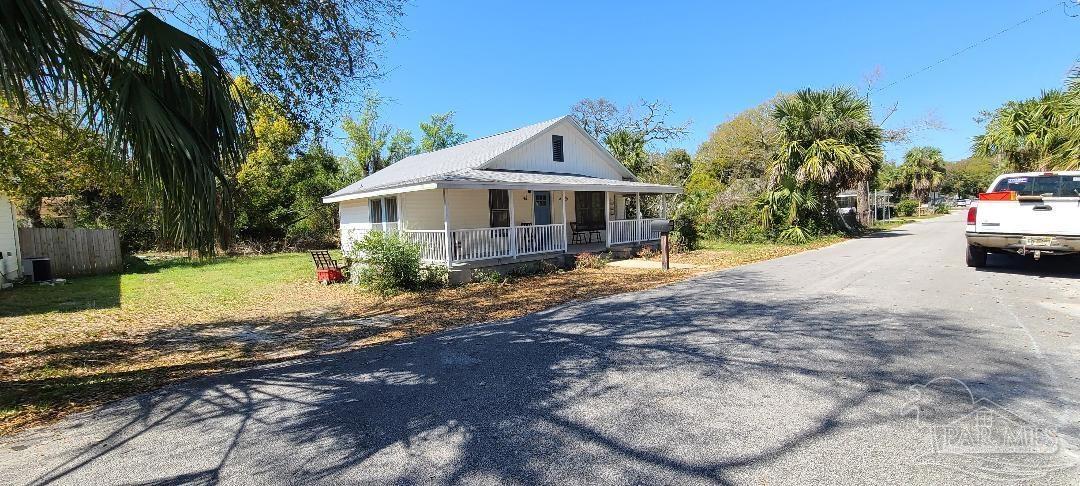 15 Sullivan Road Pensacola, FL 32507 - Photo 2 of 8 Gallery Image 2