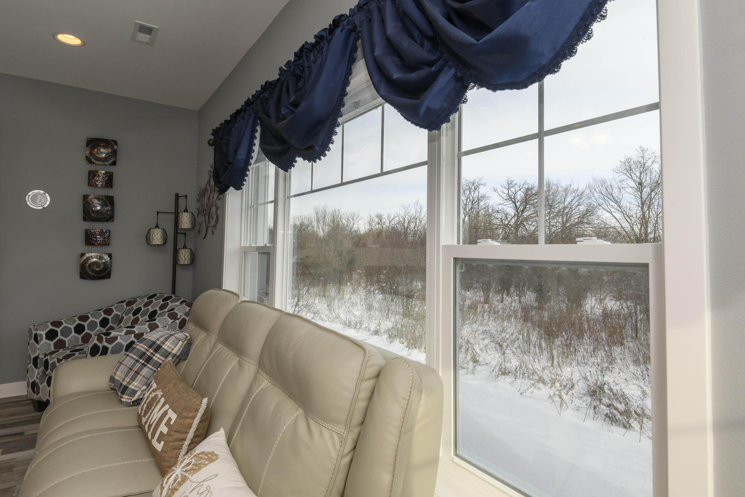 106 Phantom Lake Mukwonago, WI 53149 - Photo 22 of 50 106 Phantom Lake-34