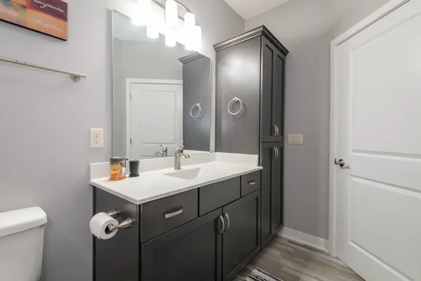 $459,900 | 106 Phantom Lake, Mukwonago, WI 53149