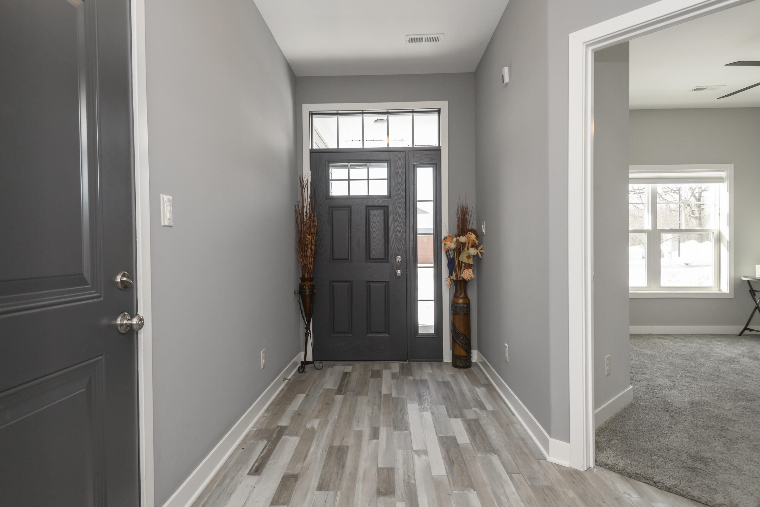 106 Phantom Lake Mukwonago, WI 53149 - Photo 5 of 50 106 Phantom Lake-10