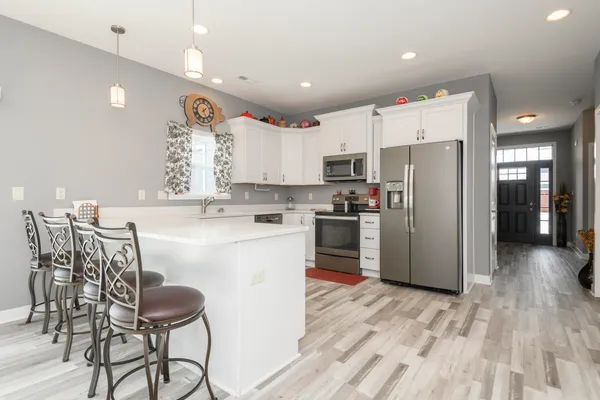 $459,900 | 106 Phantom Lake, Mukwonago, WI 53149