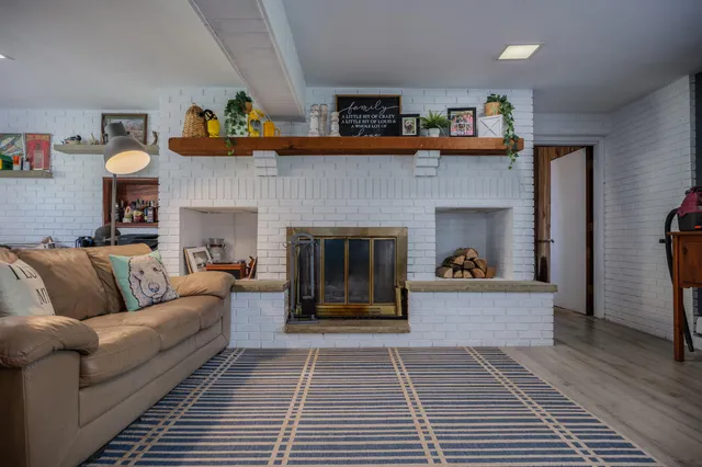 $549,900 | 21200 82nd Street, Bristol, WI 53104