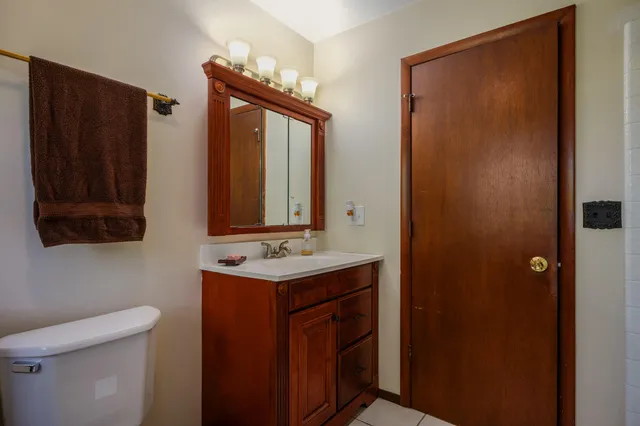 $549,900 | 21200 82nd Street, Bristol, WI 53104