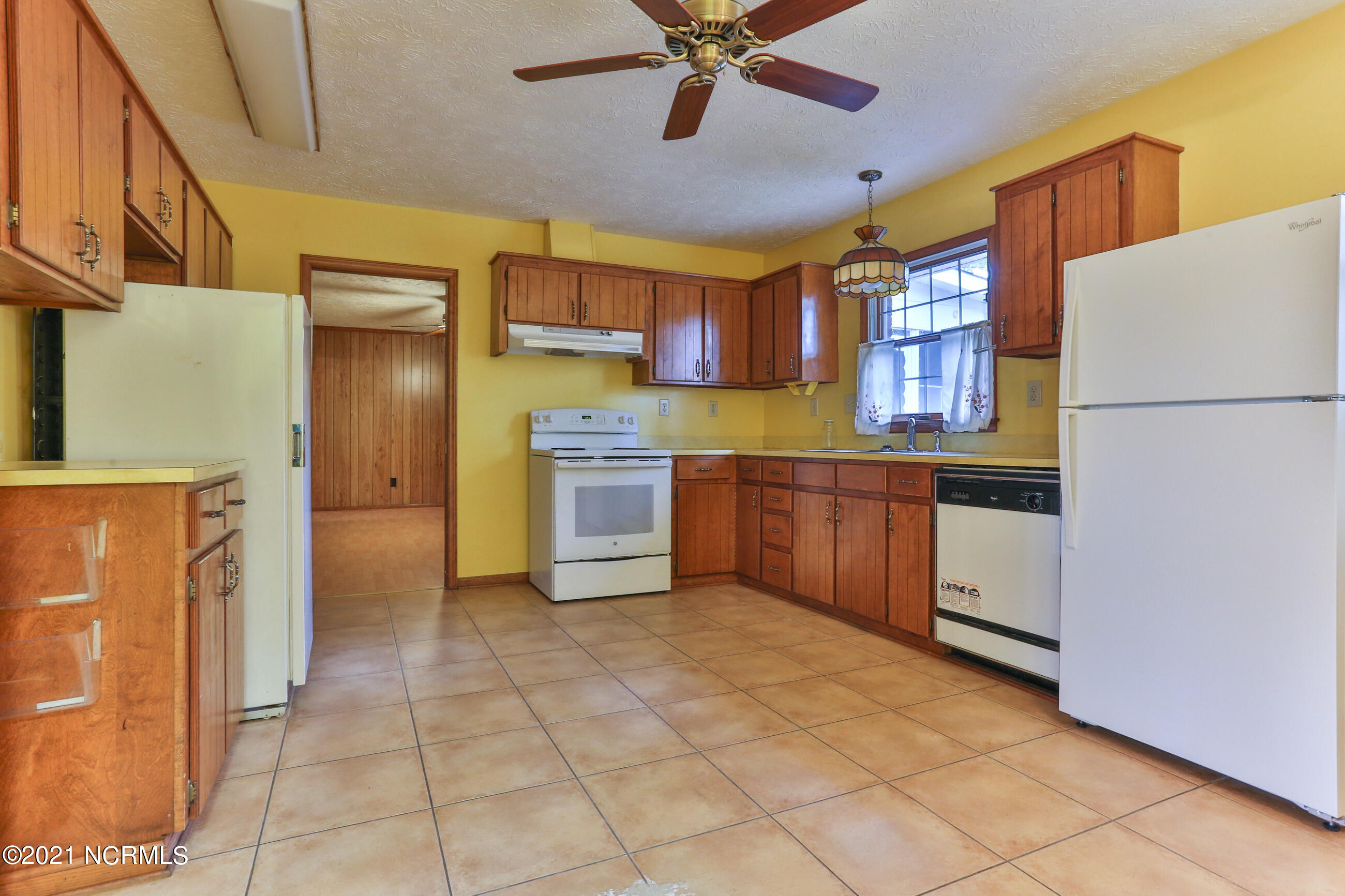 1200 Rice Street Hamlet, NC 28345 - Photo 11 of 43 2Z1A9851