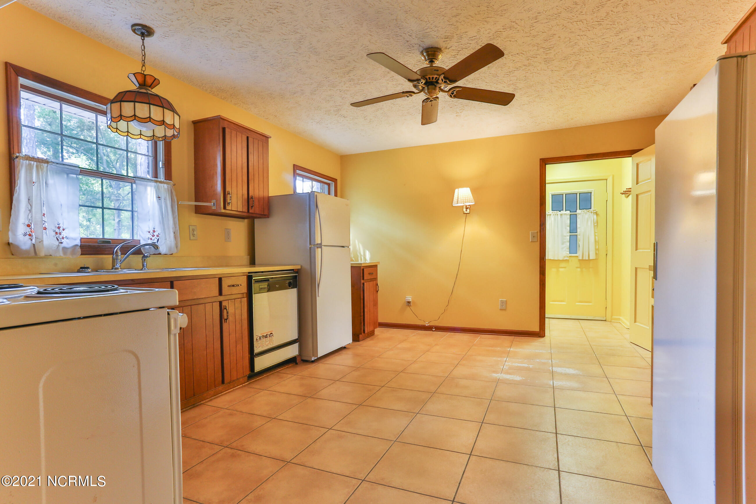1200 Rice Street Hamlet, NC 28345 - Photo 10 of 43 2Z1A9847