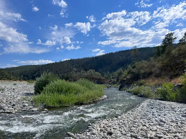a view of a outdoor space