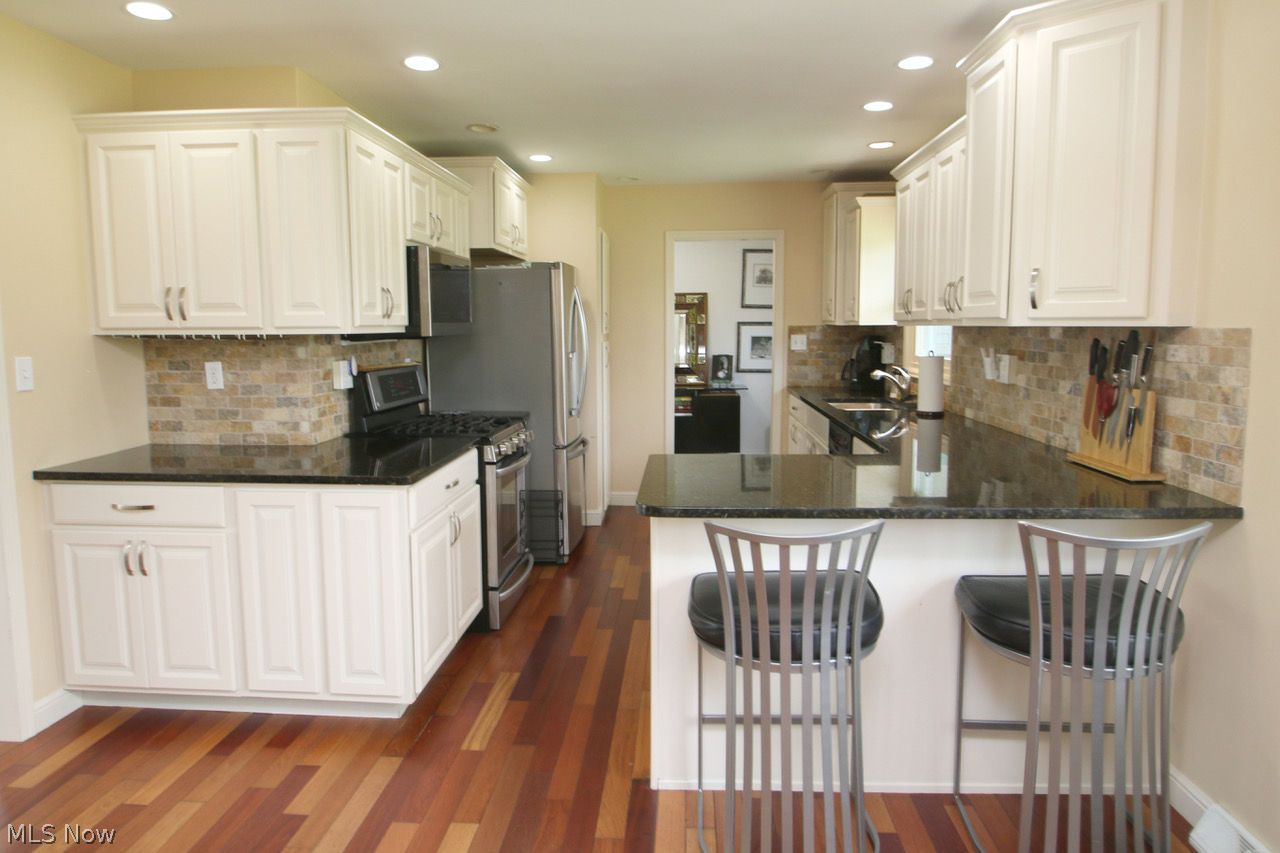 8993 Wilson Mills Road Chesterland, OH 44026 - Photo 13 of 33