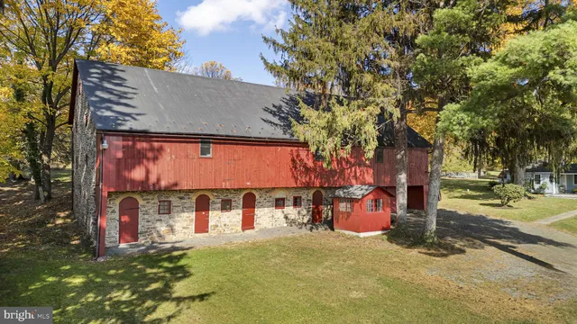 $750,000 | 1041 Reading Avenue, Boyertown, PA 19512