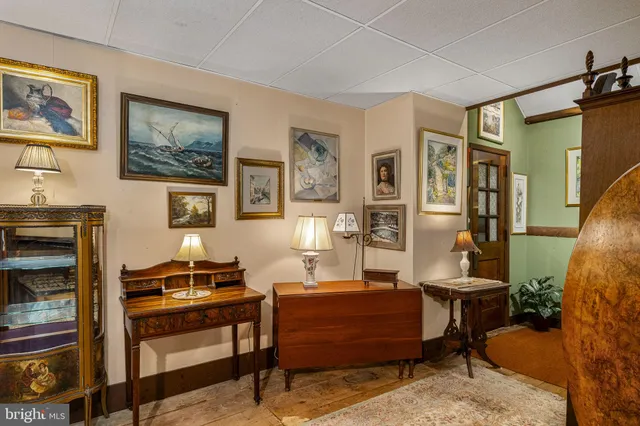 $750,000 | 1041 Reading Avenue, Boyertown, PA 19512