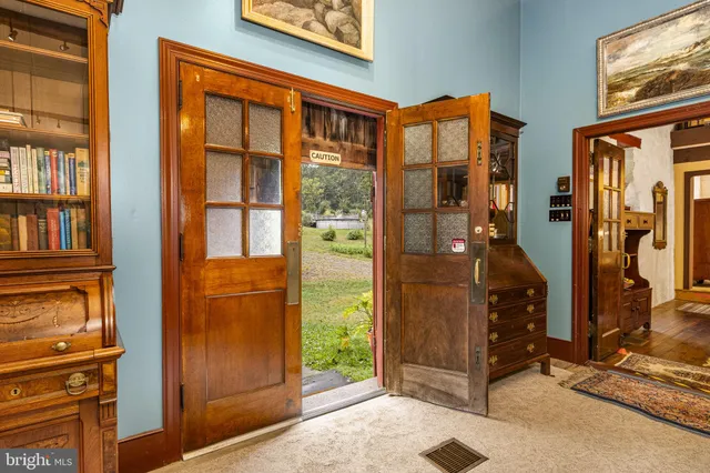 $750,000 | 1041 Reading Avenue, Boyertown, PA 19512