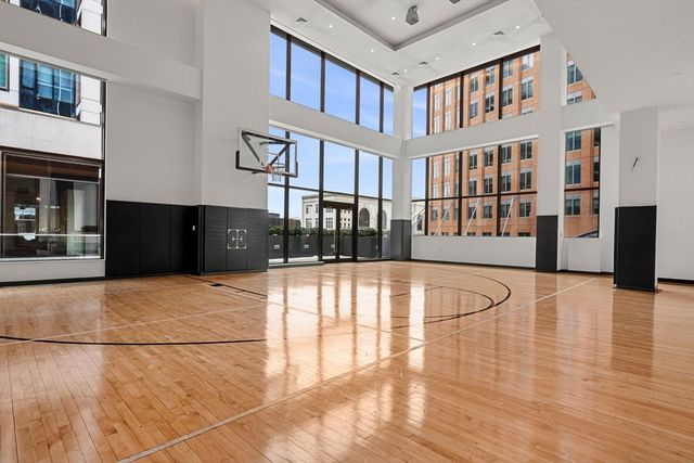 $2,449,000 | 135 Seaport Boulevard, Unit 1806, Boston, MA 02210