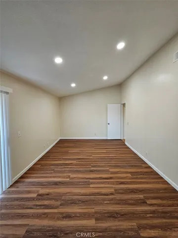 a view of empty room