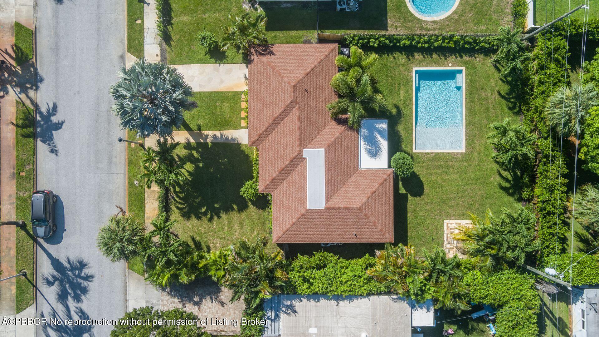 361 Franklin Road West Palm Beach, FL 33405 - Photo 30 of 32 an aerial view of a house