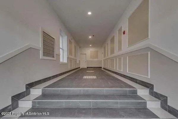 $1,600 | 19 North River Street, Unit 403, Wilkes Barre, PA 18702