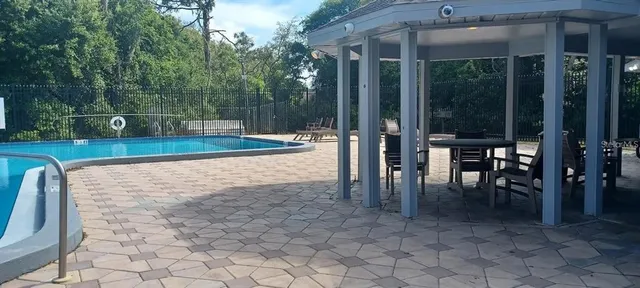 $2,050 | 10907 New Brighton Court, New Port Richey, FL 34654