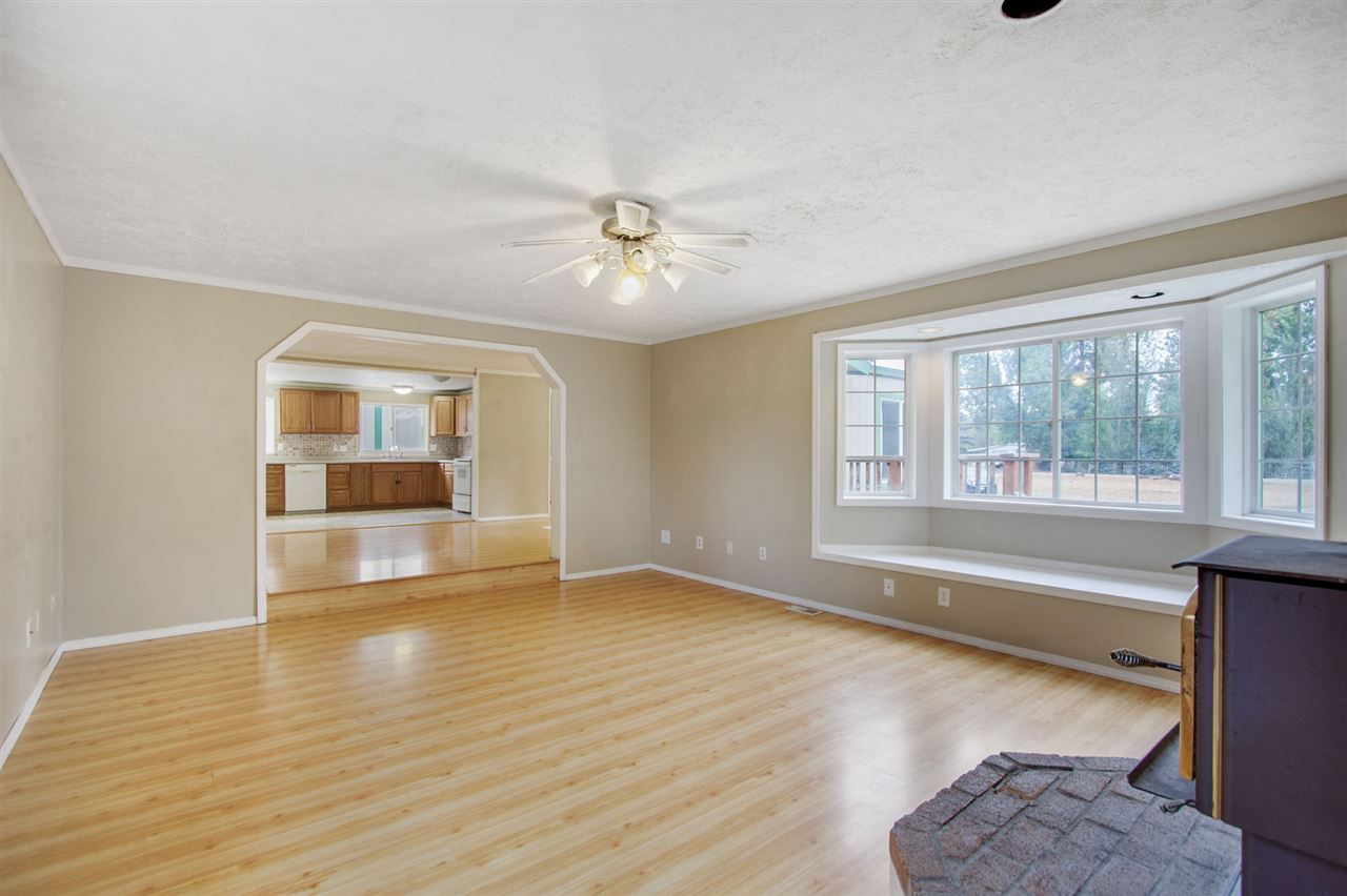 1611 West Pinto Road Colbert, WA 99005 - Photo 5 of 20