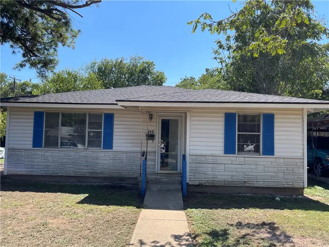 $135,000 | 713 Dunbar Avenue, Waco, TX 76704