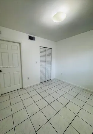 $1,850 | 6395 West 22nd Court, Unit 104, Hialeah, FL 33016