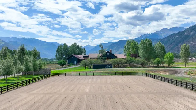 $19,500,000 | 6154-5636 County Road 23, Ridgway, CO 81432