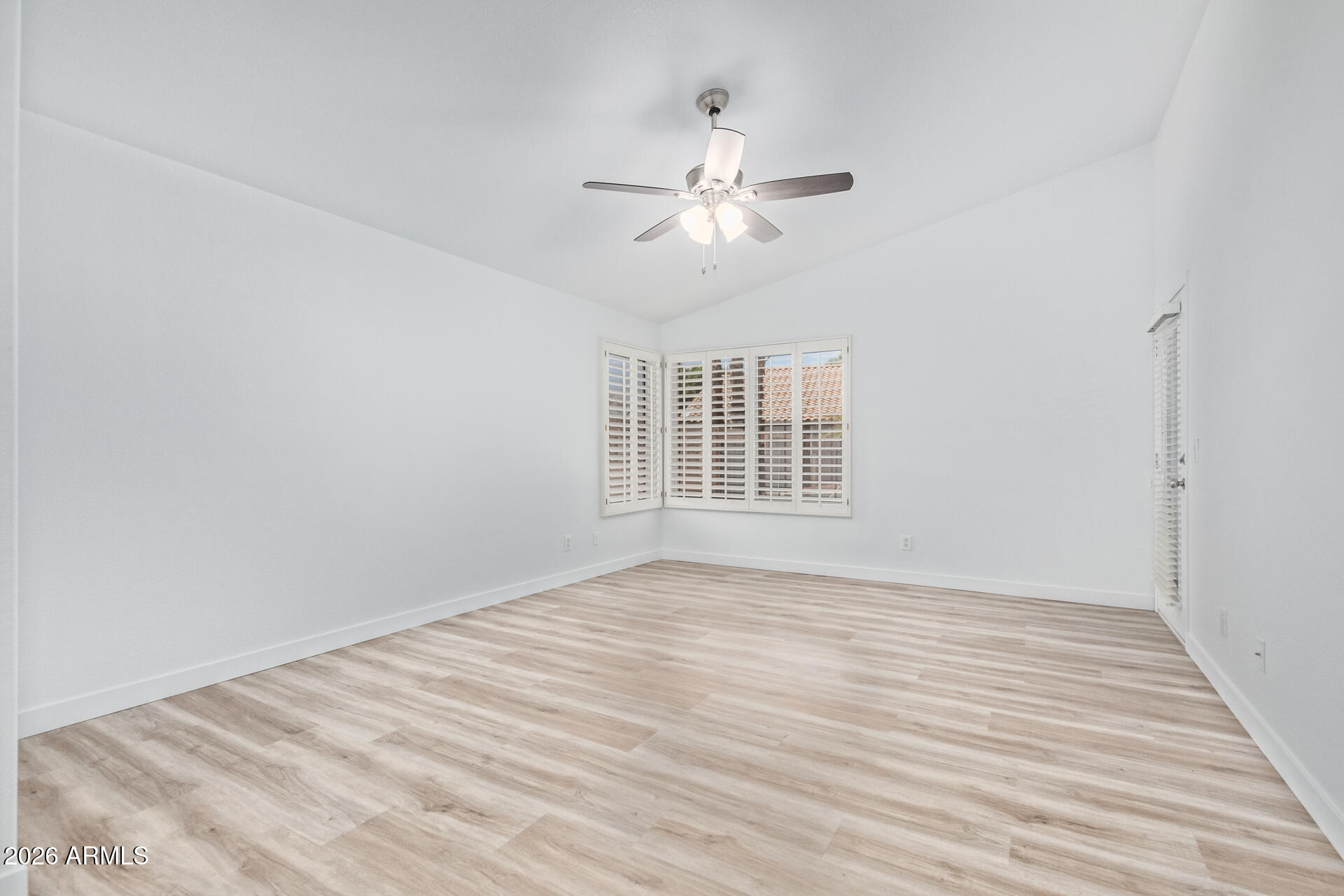 2232 South Nielson Street Gilbert, AZ 85295 - Photo 13 of 41 13 - Nielson