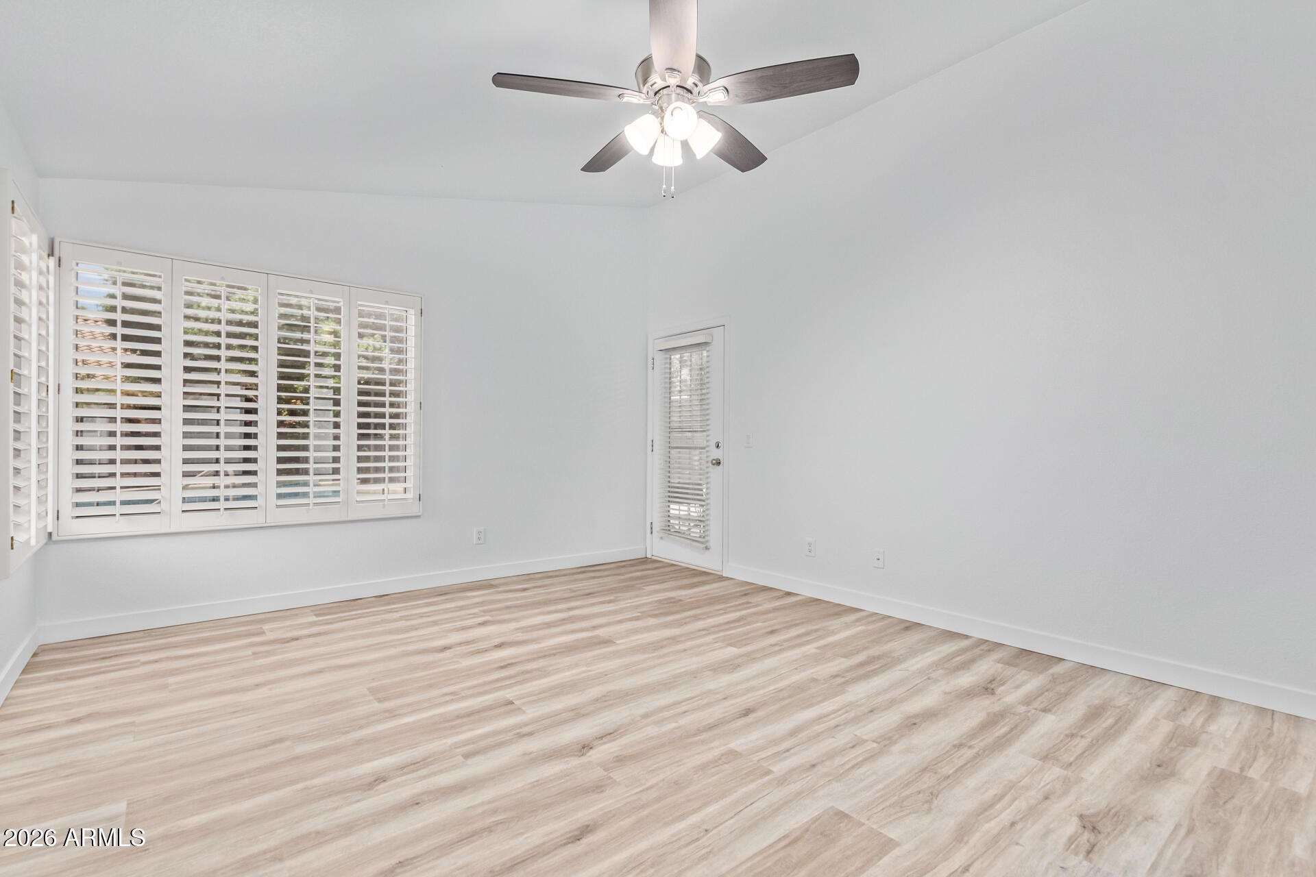 2232 South Nielson Street Gilbert, AZ 85295 - Photo 14 of 41 14 - Nielson