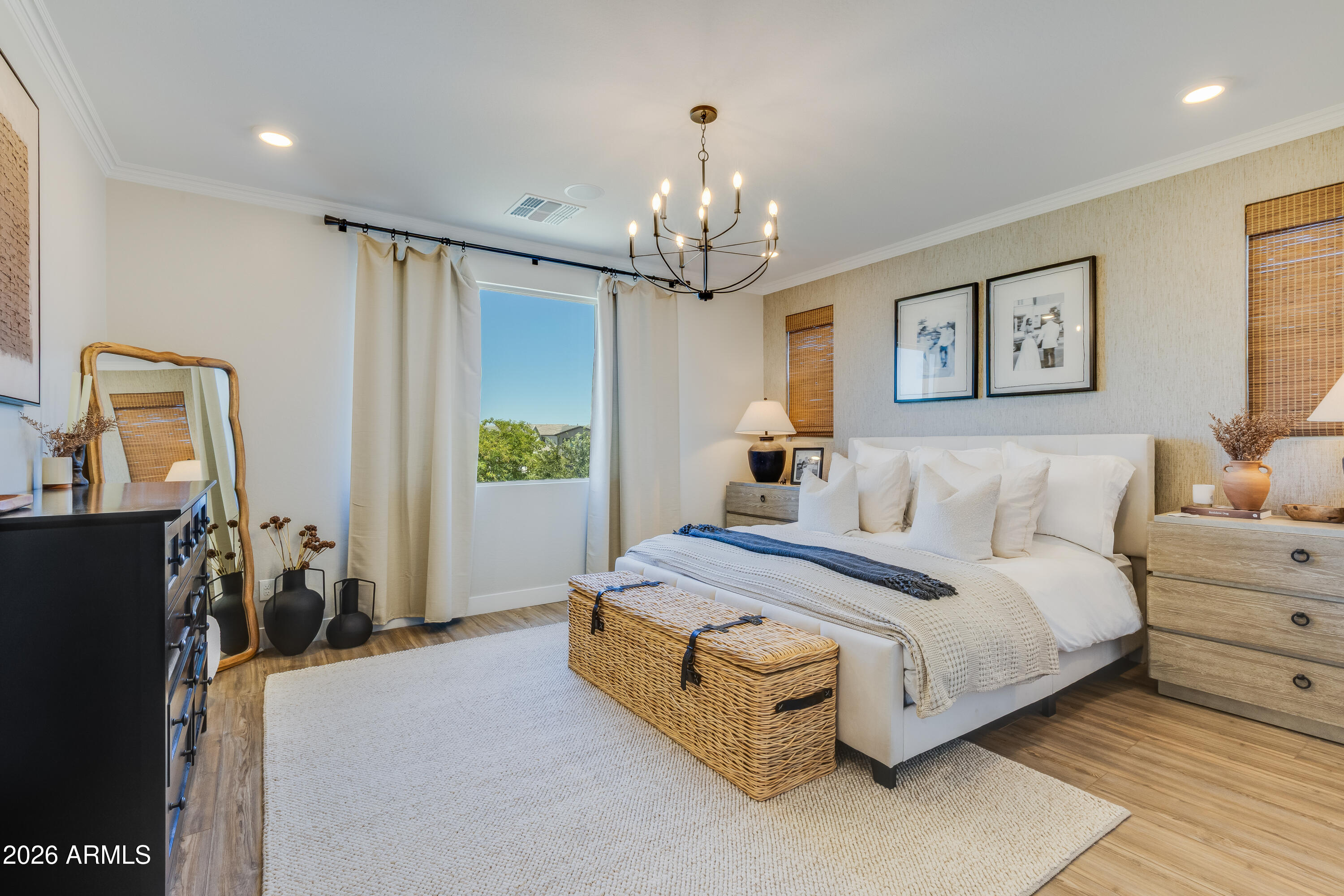 1454 East Rakestraw Lane Gilbert, AZ 85298 - Photo 11 of 27 Primary Bedroom