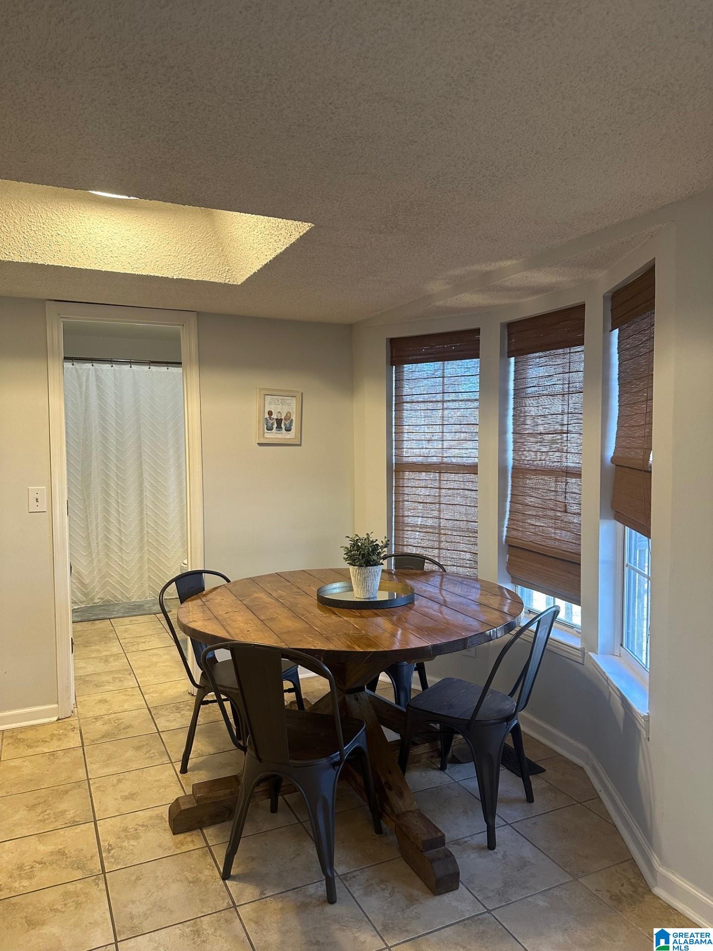 7305 Plantation Road Pinson, AL 35126 - Photo 4 of 16