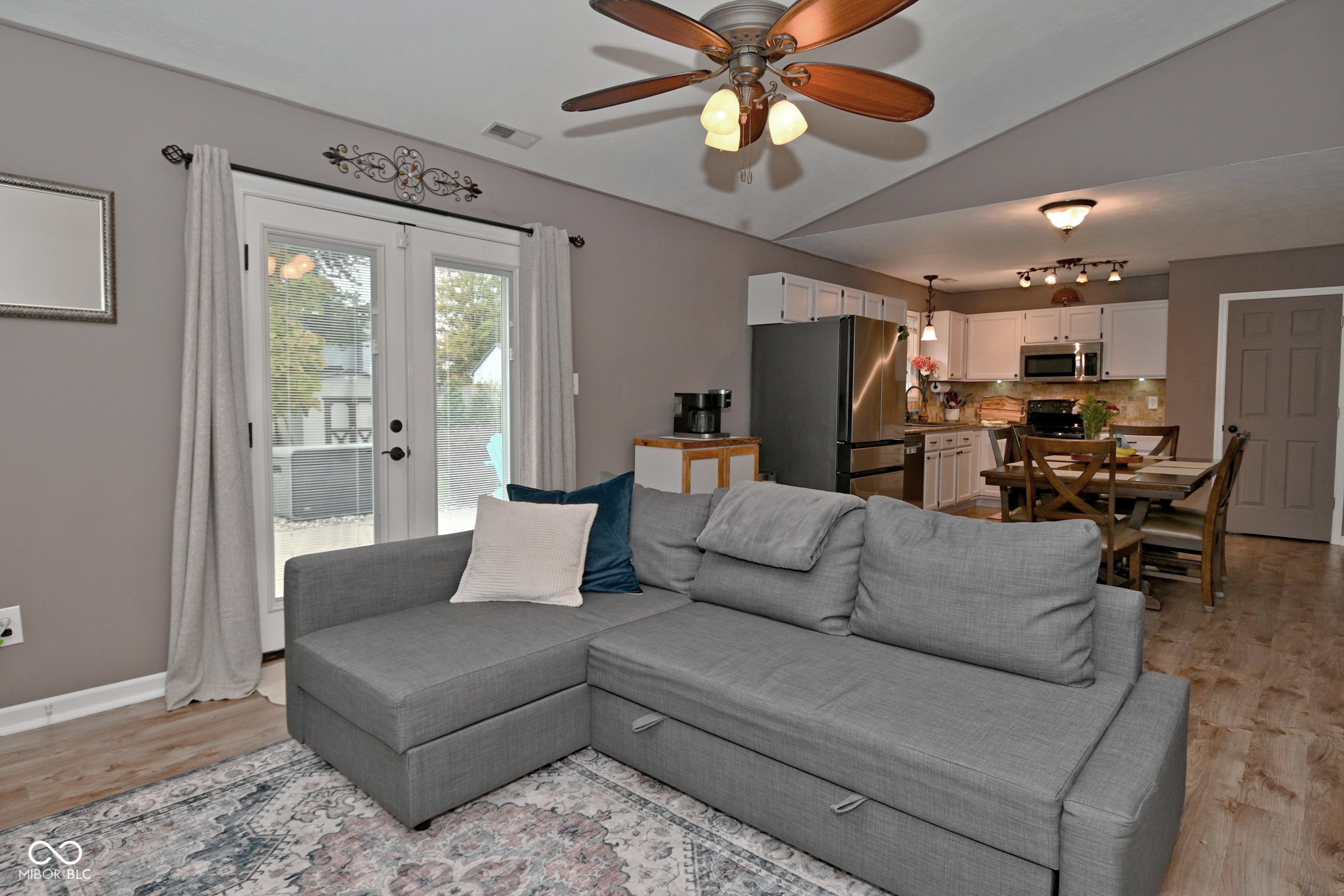 5816 Spring Oaks Way Indianapolis, IN 46237 - Photo 14 of 41 Gallery Image 14