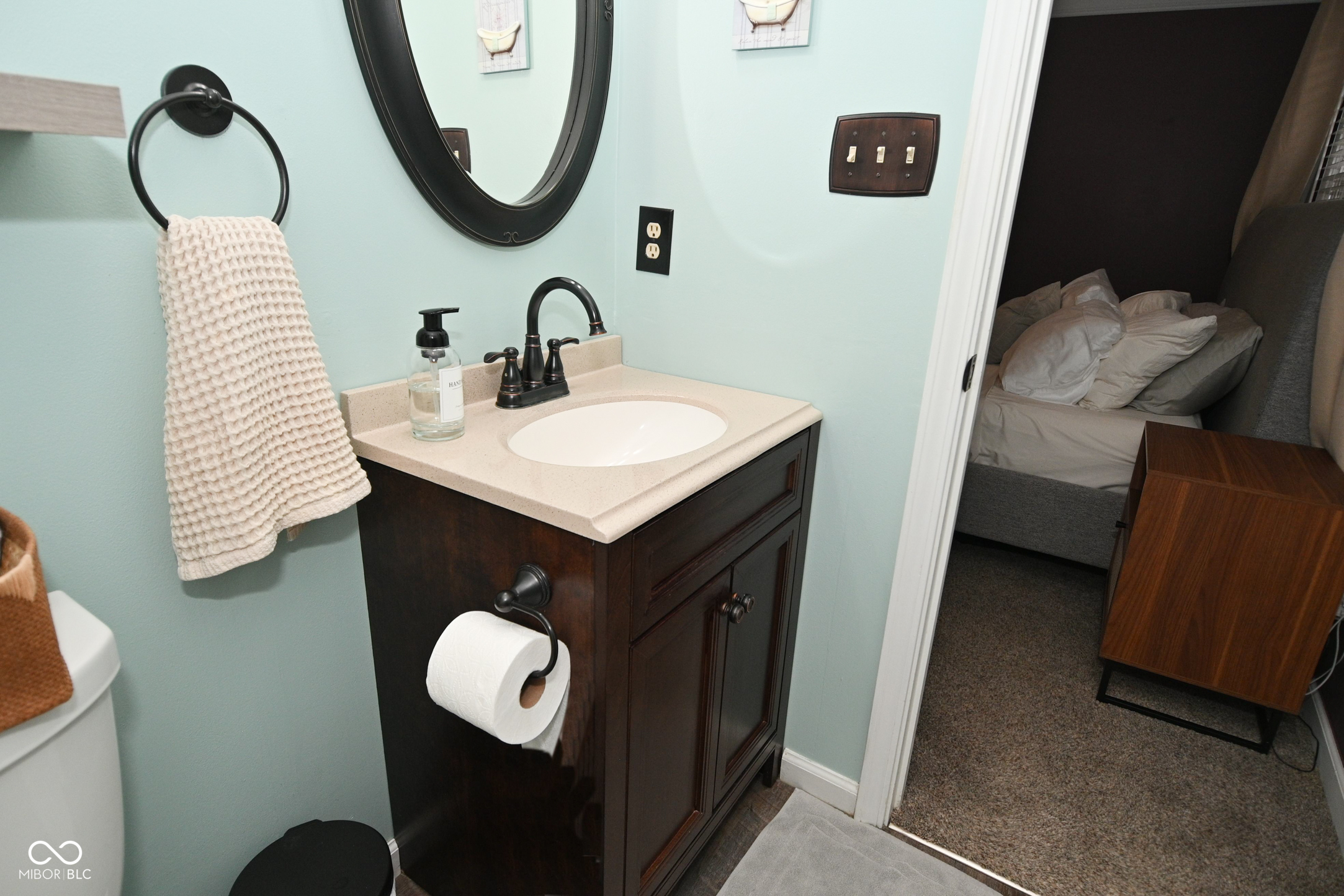 5816 Spring Oaks Way Indianapolis, IN 46237 - Photo 31 of 41 Gallery Image 31