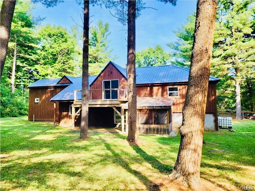 32702 Old Town Springs Road Clayton, NY 13622 - Photo 4 of 48