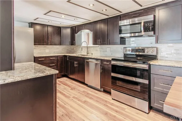 $329,000 | 32702 Old Town Springs Road, Clayton, NY 13622