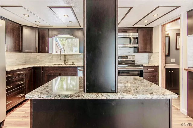 $329,000 | 32702 Old Town Springs Road, Clayton, NY 13622