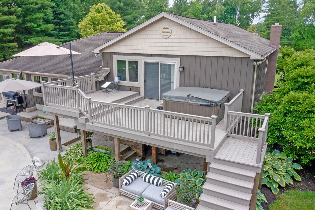 11181 Vans Valley Road Galena, OH 43021 - Photo 32 of 59 2 Tiered Deck