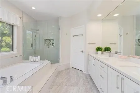 $1,200,000 | 49 Via Barcaza, Coto de Caza, CA 92679