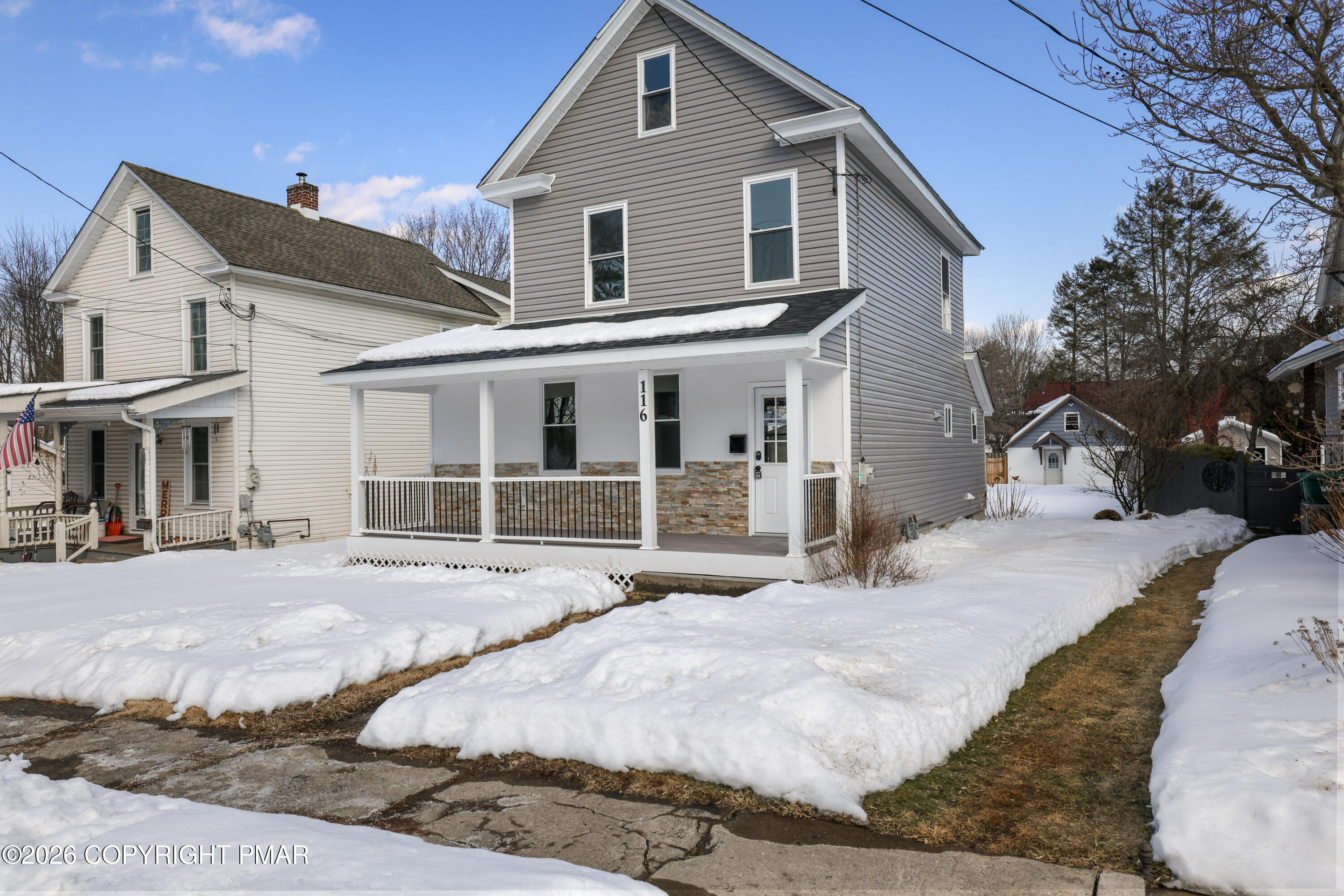 116 Lee Avenue Stroudsburg, PA 18360 - Photo 3 of 56 03-RBP58366
