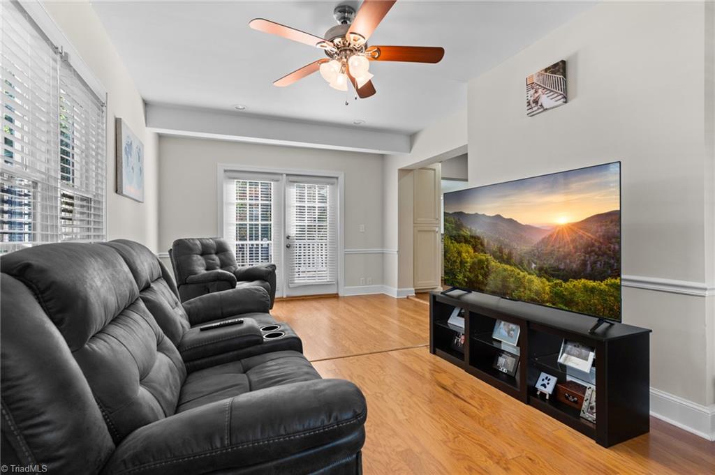 528 Country Club Road Mount Airy, NC 27030 - Photo 16 of 37