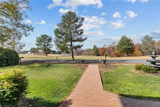 $385,000 | 528 Country Club Road, Mount Airy, NC 27030