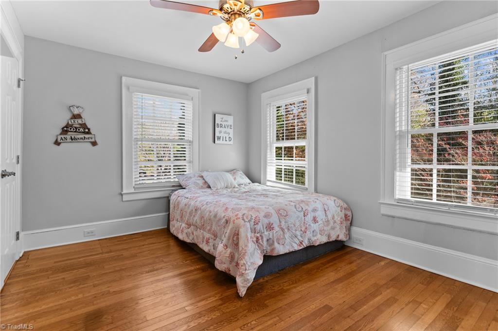 528 Country Club Road Mount Airy, NC 27030 - Photo 25 of 37